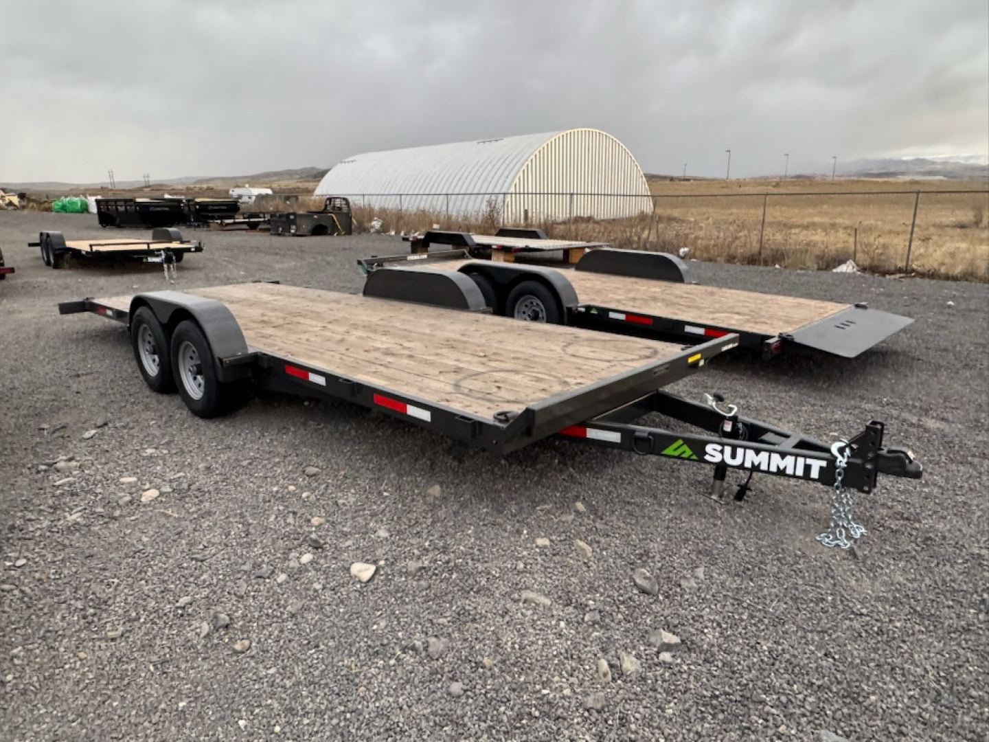 New 2026 Summit 20' Cascade Tilt Trailer