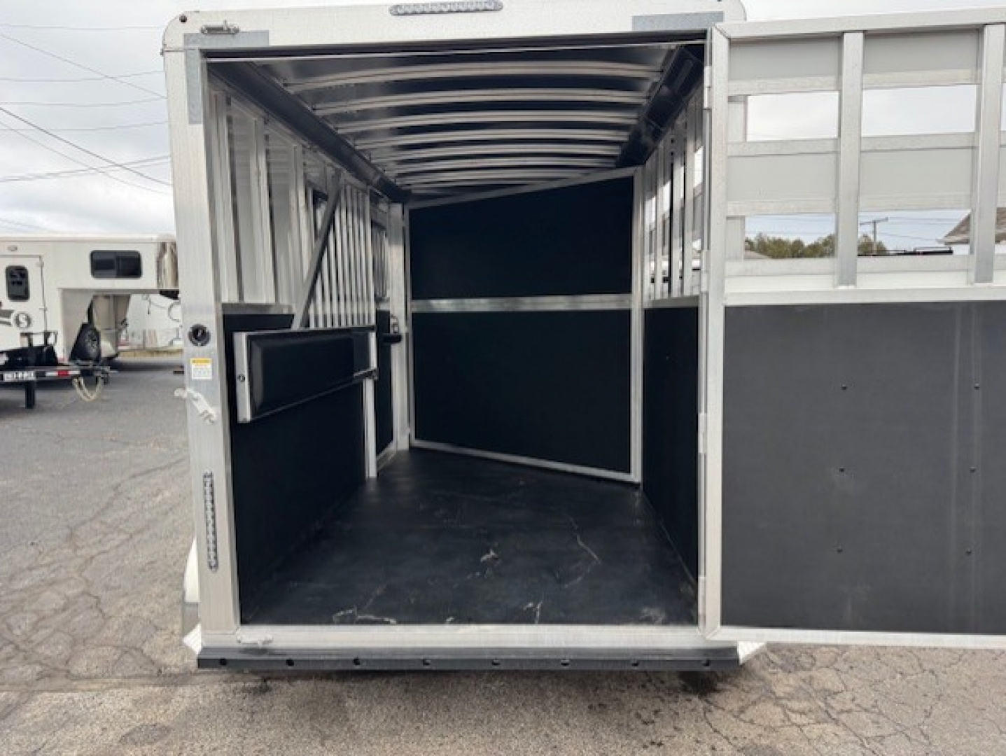 New 2026 Bar-M Trailers SS-20-SC Horse Trailer