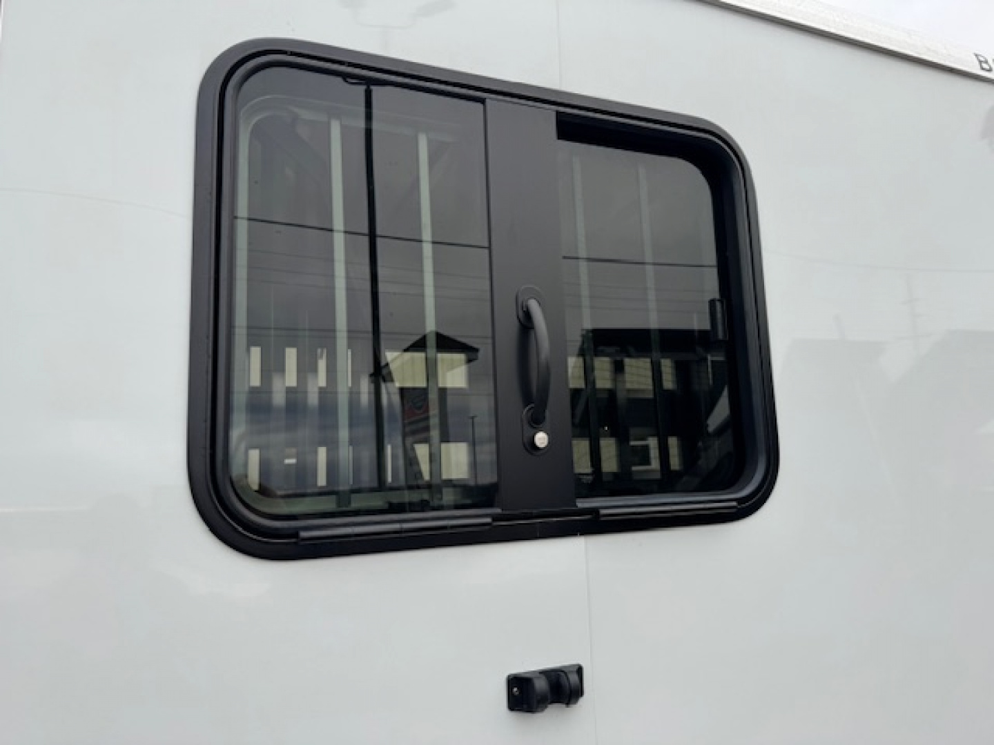 New 2026 Bar-M Trailers SS-20-SC Horse Trailer