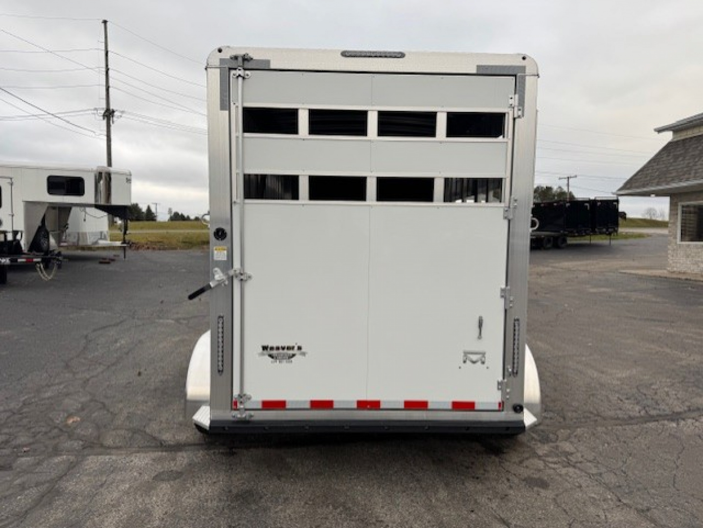 New 2026 Bar-M Trailers SS-20-SC Horse Trailer
