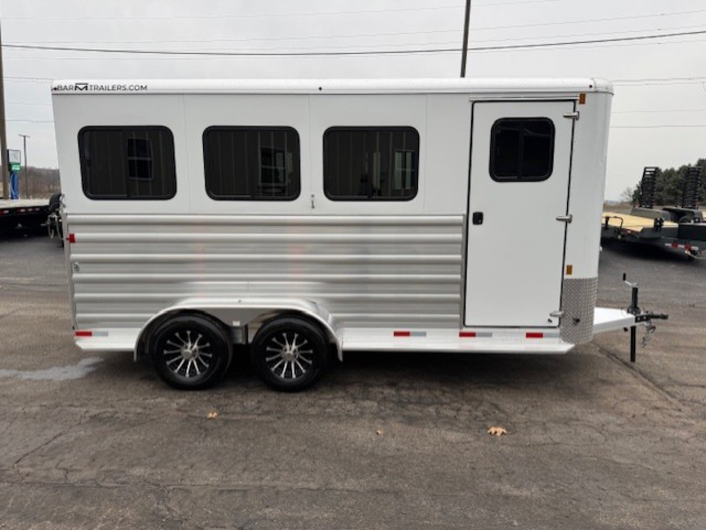 New 2026 Bar-M Trailers ES-30-SL Horse Trailer