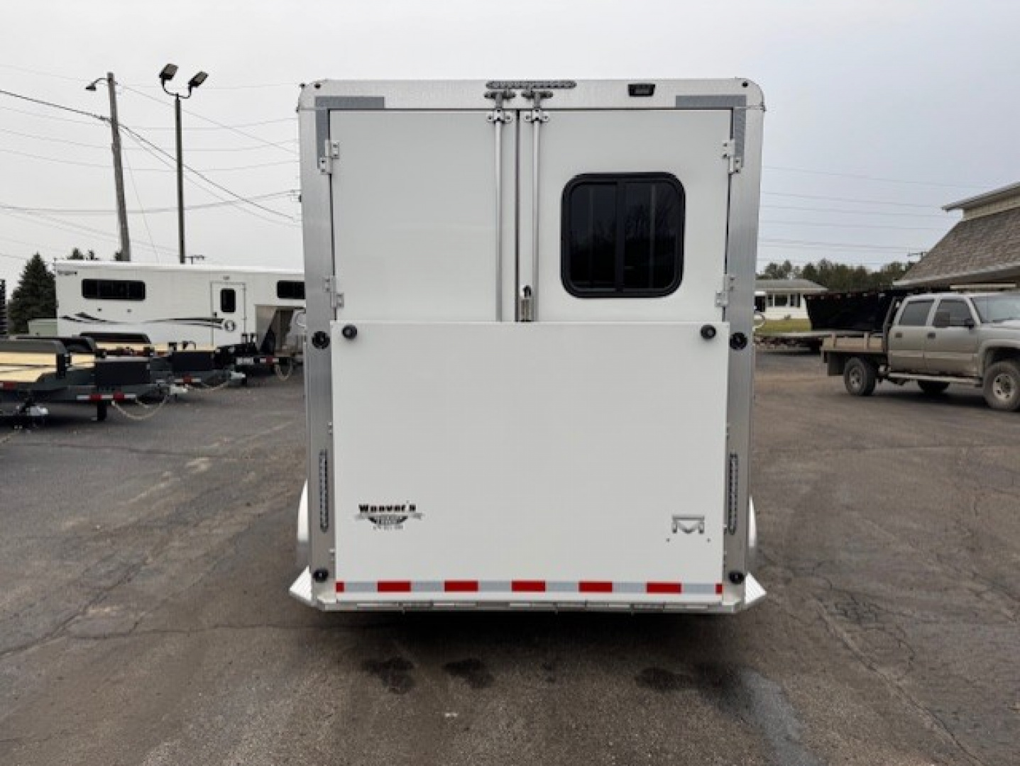 New 2026 Bar-M Trailers ES-30-SL Horse Trailer