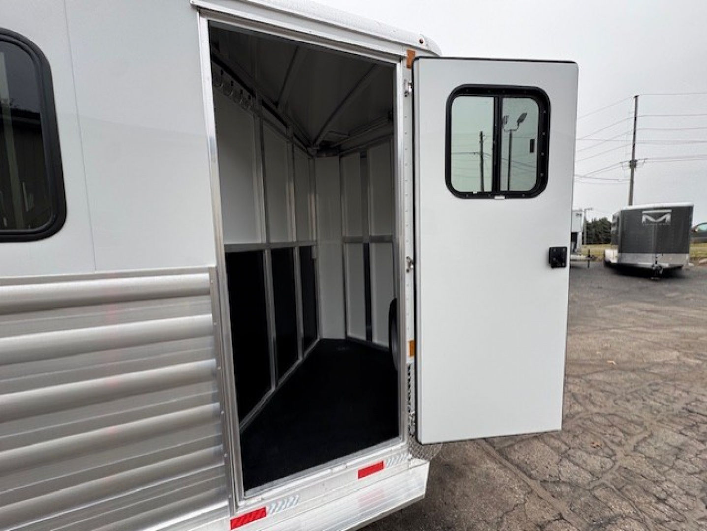 New 2026 Bar-M Trailers ES-30-SL Horse Trailer