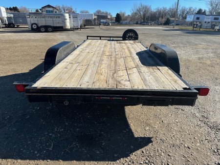 Used 2016 Diamond T 16' Flatbed