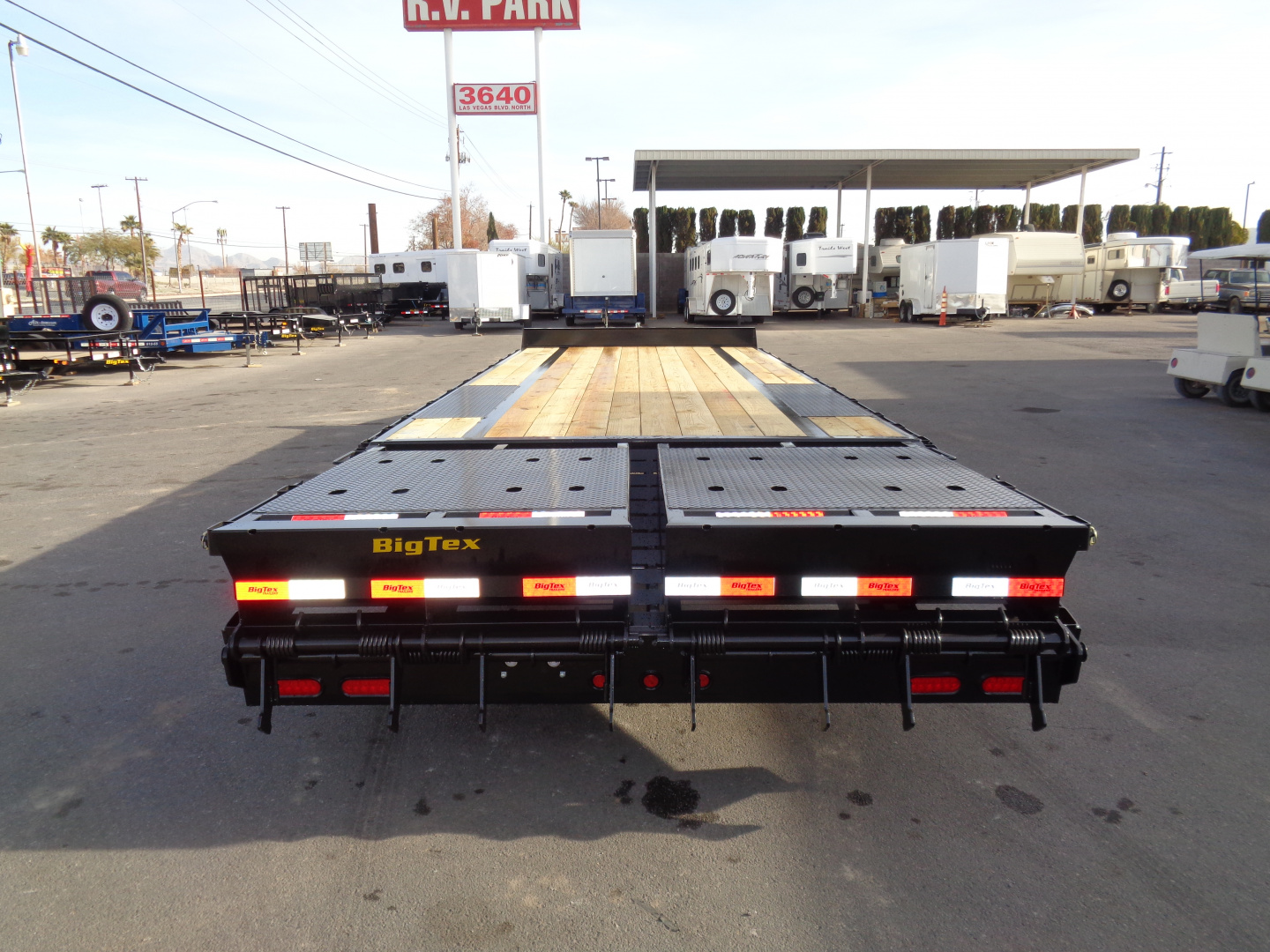 New 2026 Big Tex Trailers * 14PH-20+5MR * 25ft Single Wheel Tandem Axle Pintle Flatbed Trailer w/ Mega Ramps