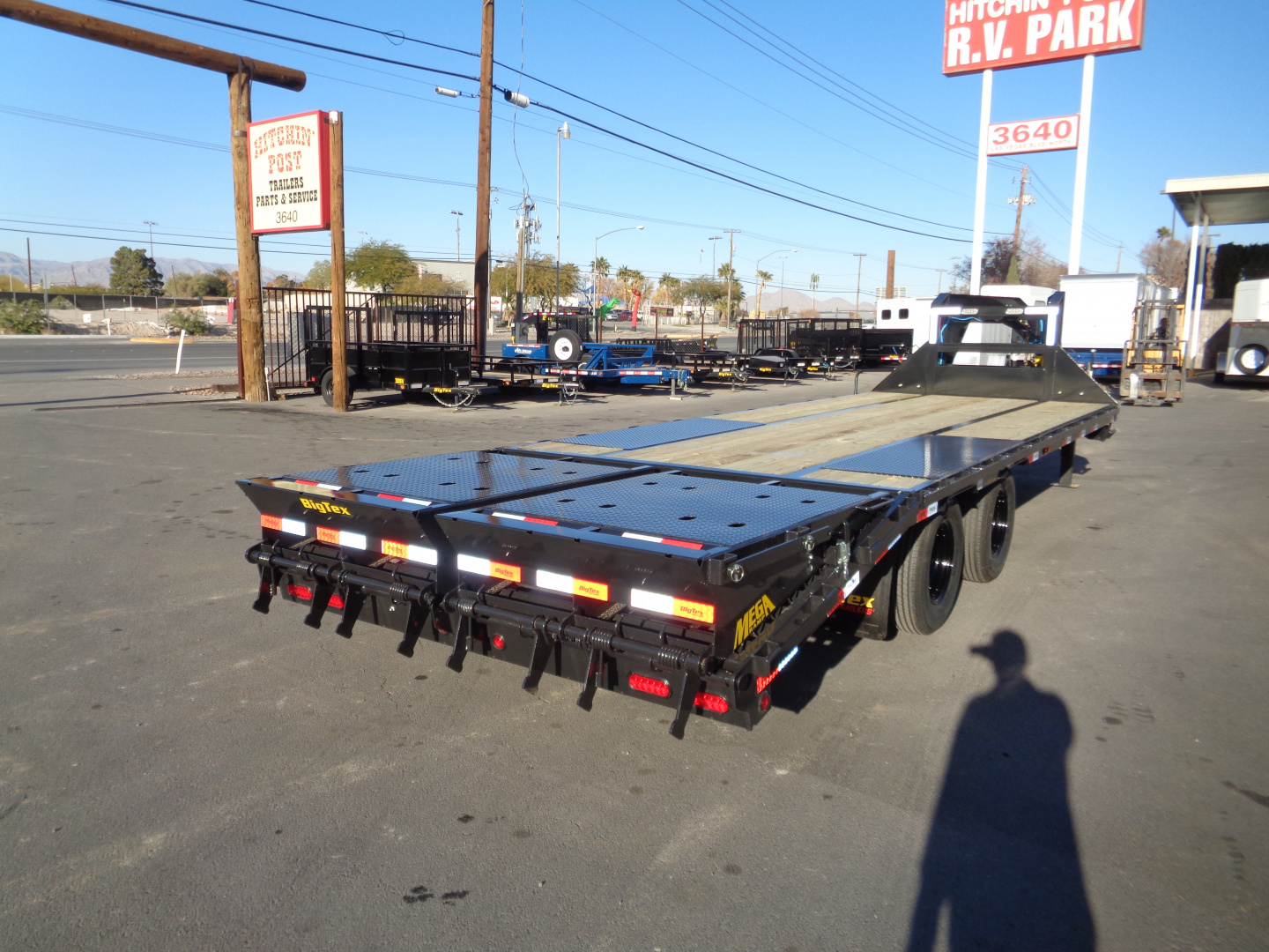 New 2026 Big Tex Trailer * 22GN-25D5A * 25ft Tandem Dual Wheel Gooseneck Trailer W/ Mega Ramps
