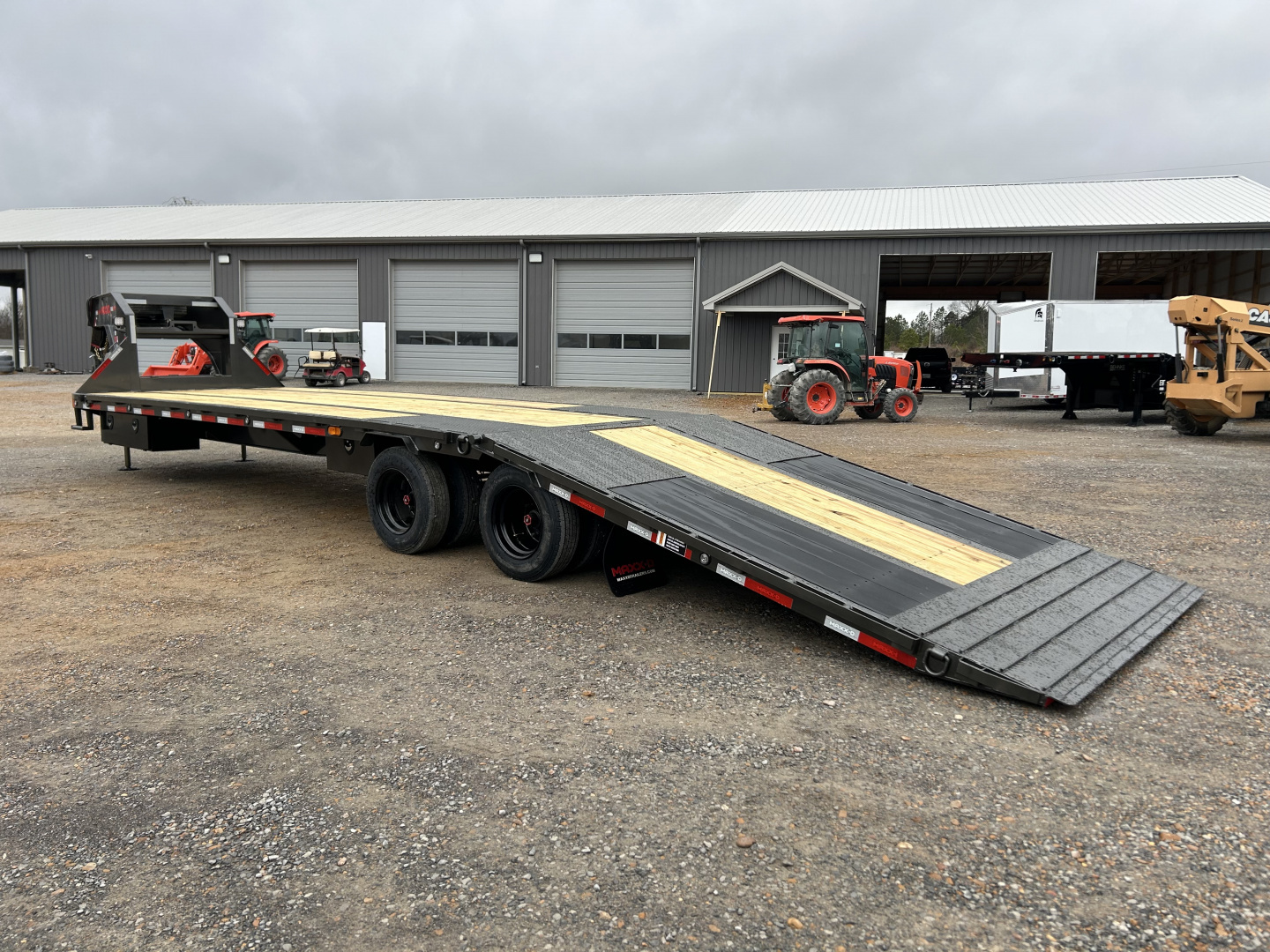 New 2026 MAXXD Gooseneck Trailer | 34' x 102' 30K GVWR