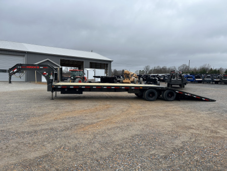 New 2026 MAXXD Gooseneck Trailer | 34' x 102' 30K GVWR