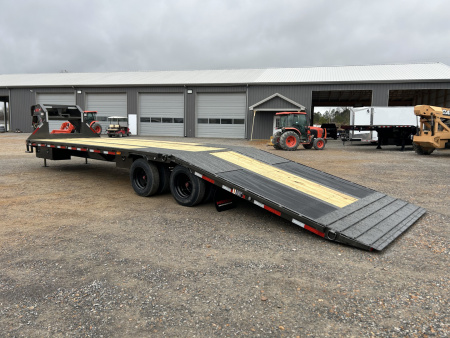 New 2026 MAXXD Gooseneck Trailer | 34' x 102' 30K GVWR