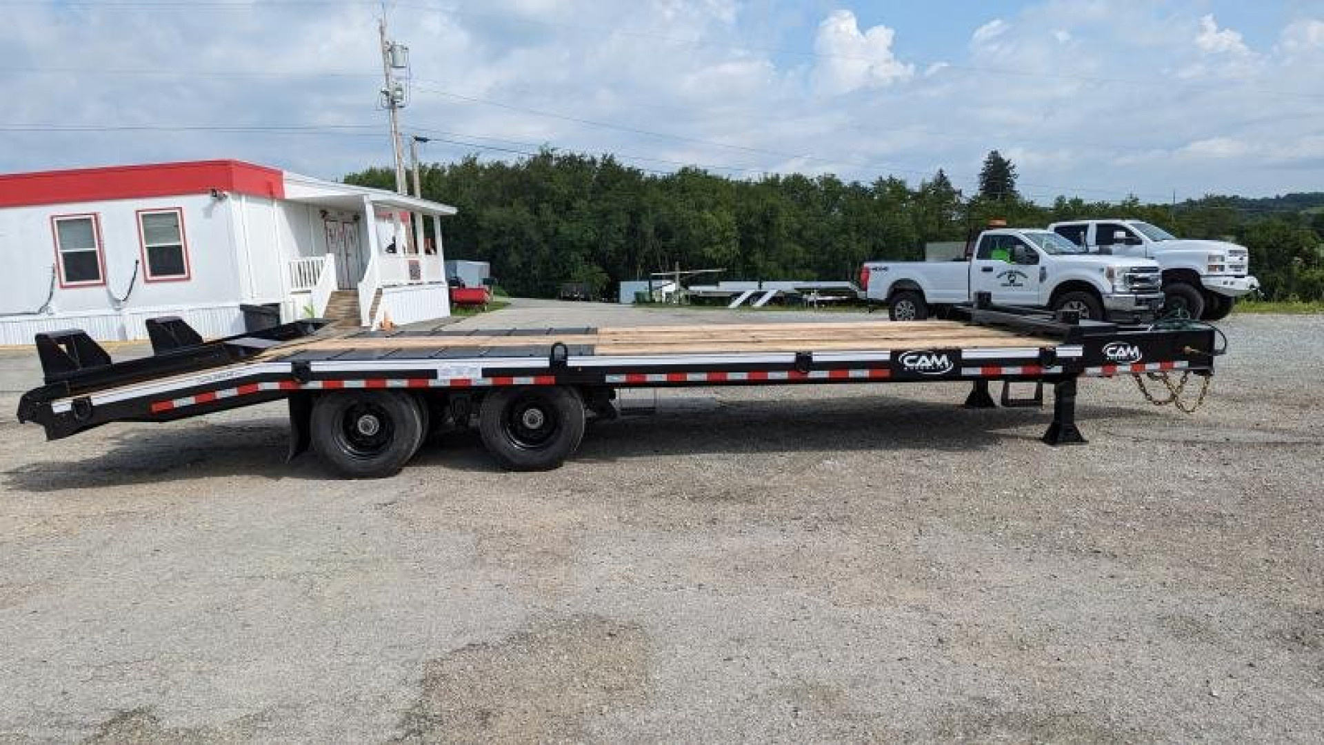 New 2026 CAM 20+5 HD "BEAST" Deckover Tagalong w/ Air Brakes & Wood Filled Bi-Directional SPRING Assist Ramps