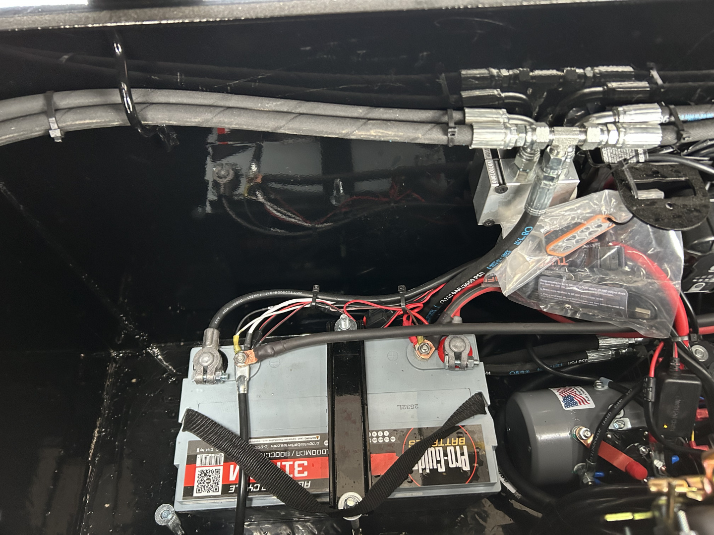 New 2026 MAXXD Gooseneck Trailer | 34' x 102' 30K GVWR