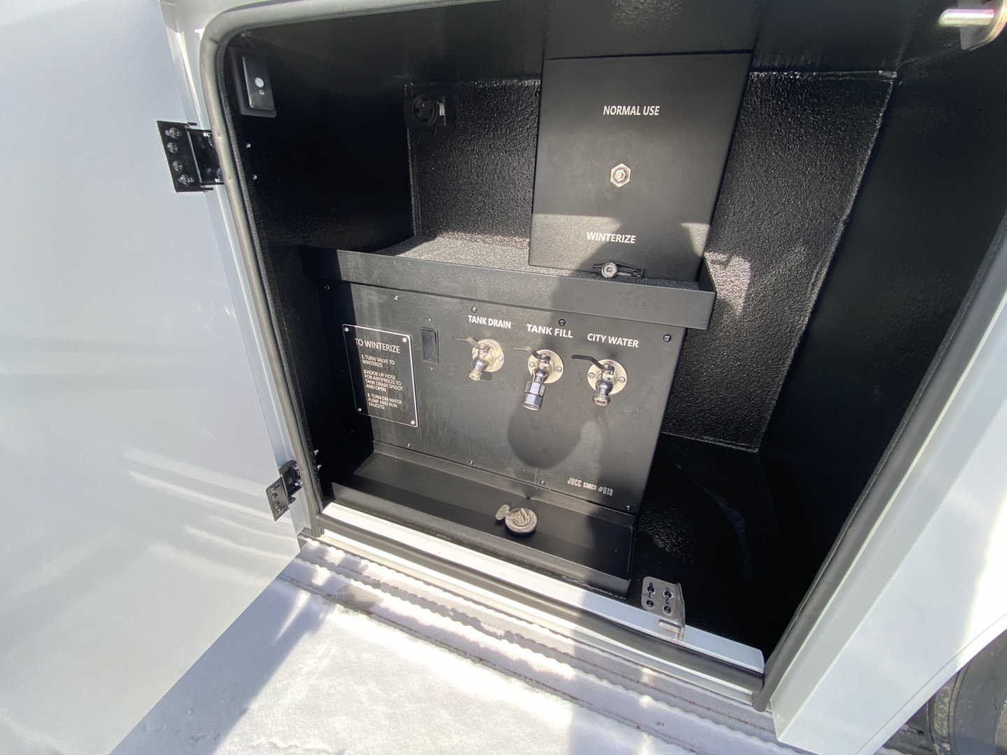 New JDCC 46' Freightliner Custom Coach