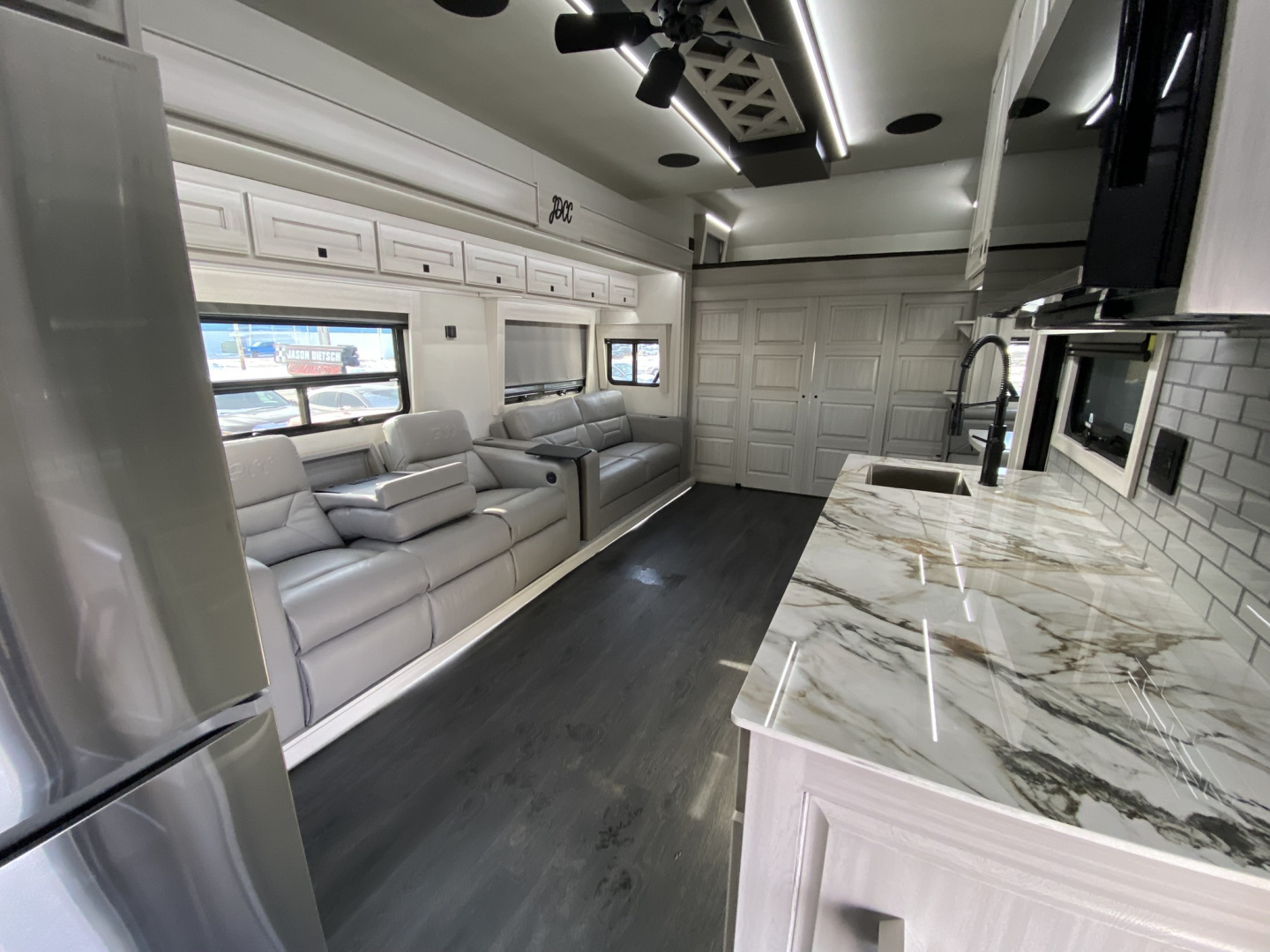 New JDCC 46' Freightliner Custom Coach