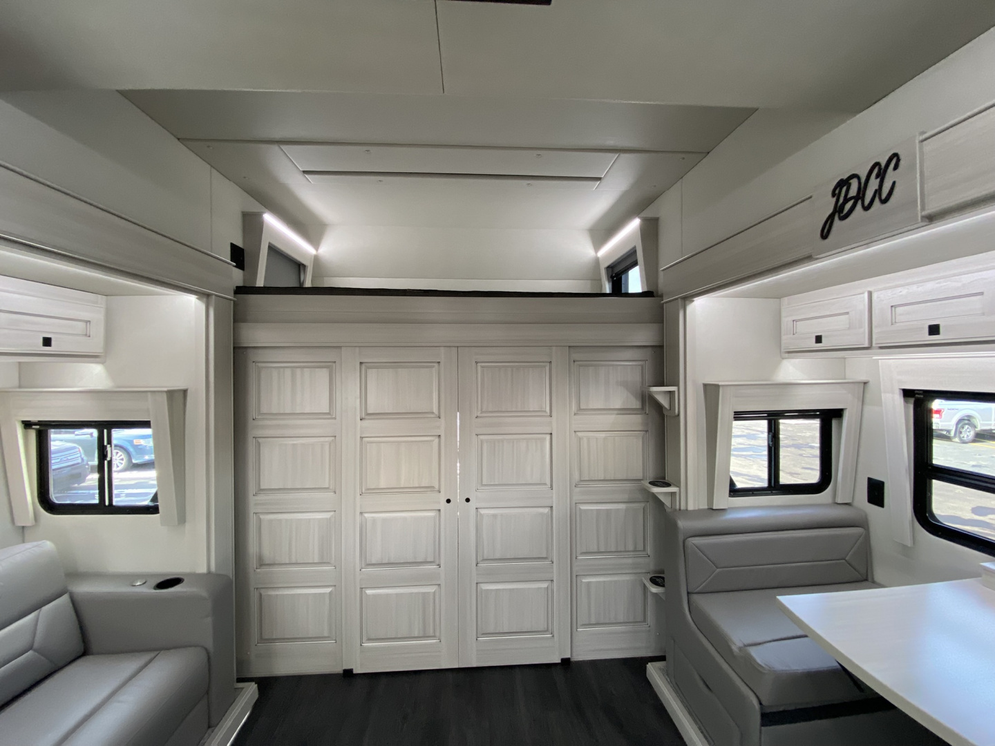 New JDCC 46' Freightliner Custom Coach