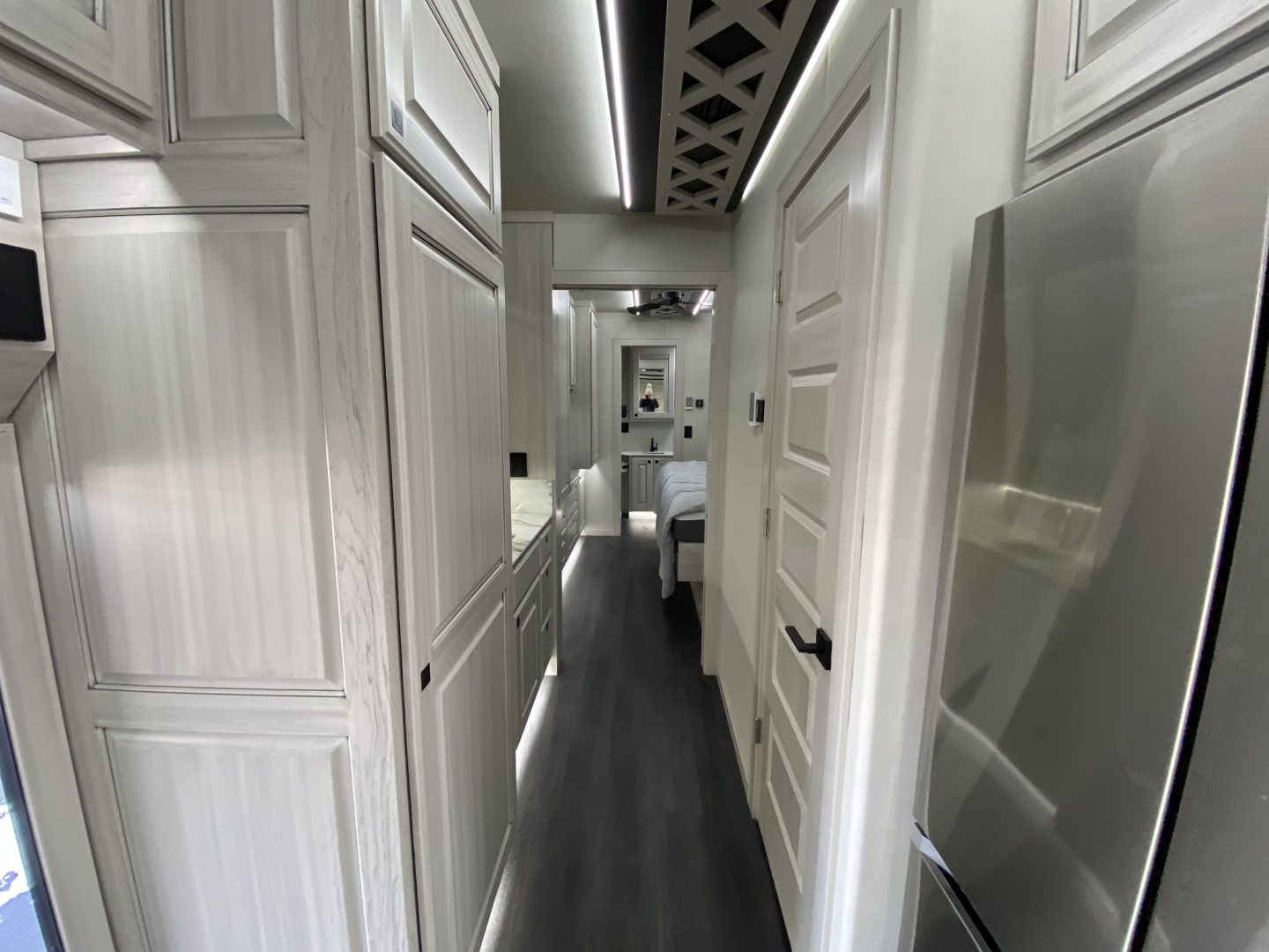 New JDCC 46' Freightliner Custom Coach