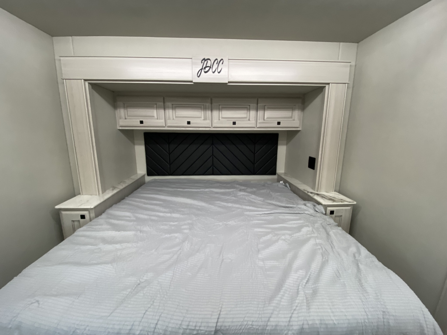 New JDCC 46' Freightliner Custom Coach