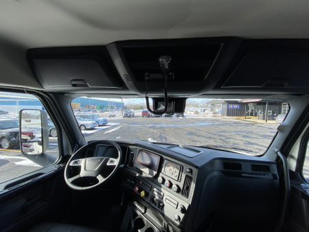 New JDCC 46' Freightliner Custom Coach