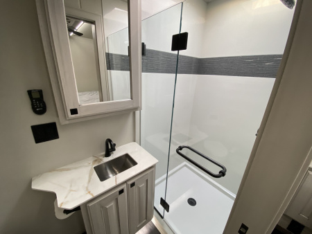 New JDCC 46' Freightliner Custom Coach