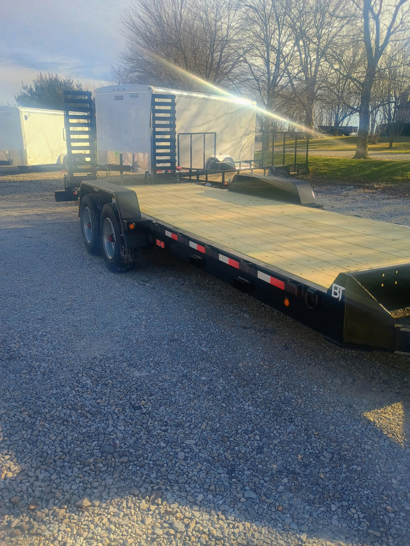 New 2026 Behnke CBCT2220E-S10K Equipment Trailer 83X22 TA SKIDLOADER BEAVERTAIL W/FLIP-UP RAMPS (GVW:20000) BLACK