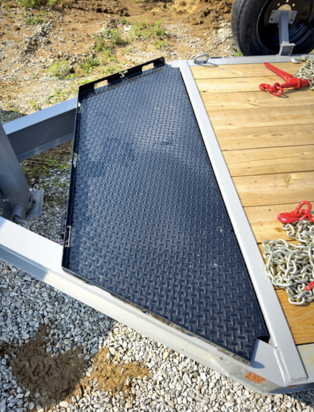 New Liberty LT16K 83X22 TILT Tilt Trailer