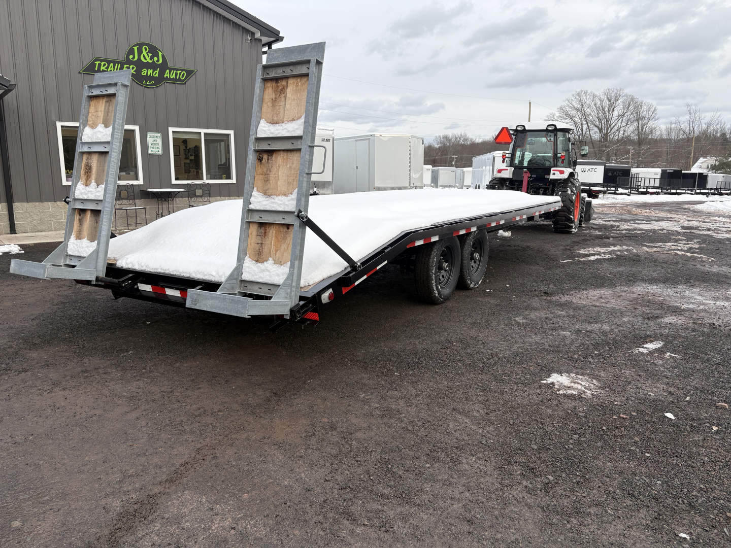 New 2026 Cross Country Manufacturing 22' 16K Deckover Trailer