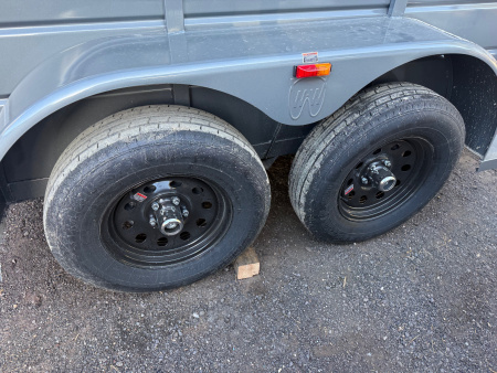 New 5X10 Livestock All Around 6'2" Tall