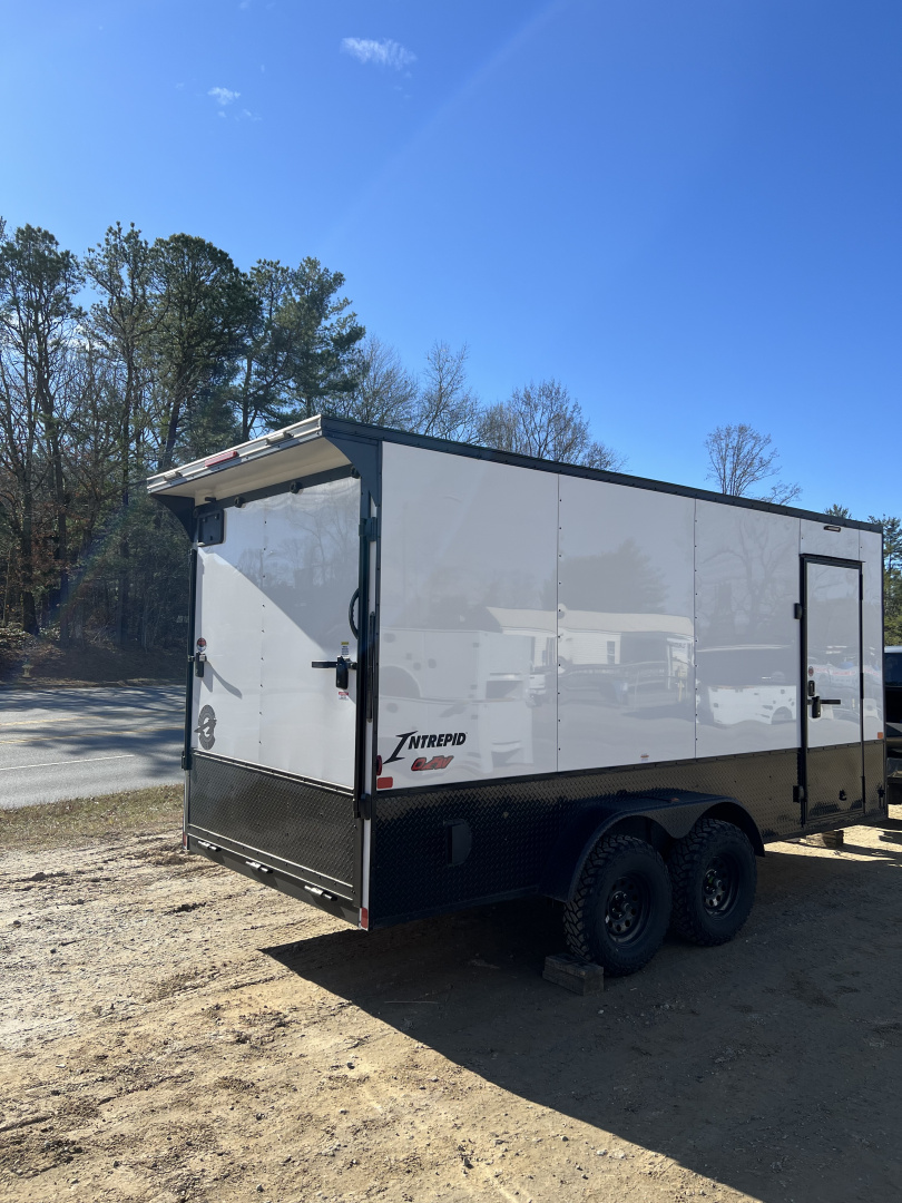 New 2026 Homesteader Trailer 716IT Cargo / Enclosed Trailer / 7' WIDE X 16' LONG / OHV PKG / OVERLAND PKG / .080 POLYCORE WHITE WITH BLACKOUT PKG