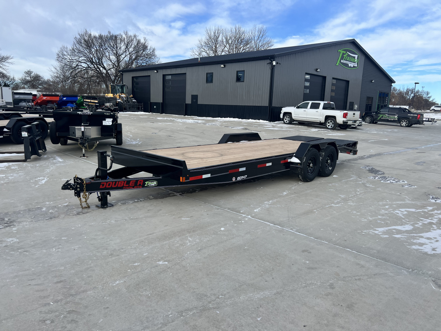 New NEW 2026 Double A 22’ flatbed Equipment Trailer 2-7000 lb axles=14K, dovetail, MONSTER Ramps