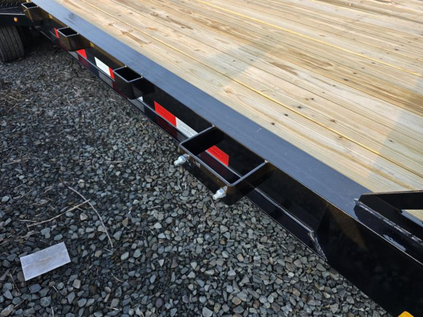 New 2025 Sure-Trac STBIT8220-BP-176 Equipment Trailer