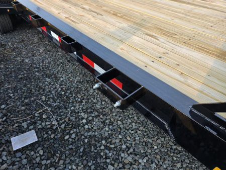 New 2025 Sure-Trac STBIT8220-BP-176 Equipment Trailer
