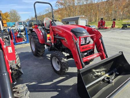 New Mahindra 16404FHIL HST Tractor