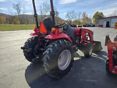 New Mahindra 16404FHIL HST Tractor
