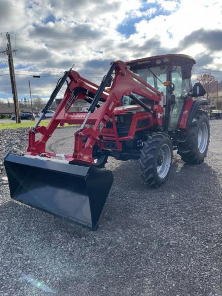 New Mahindra 60754CPAL 4WD POWER SHUTTLE Tractor