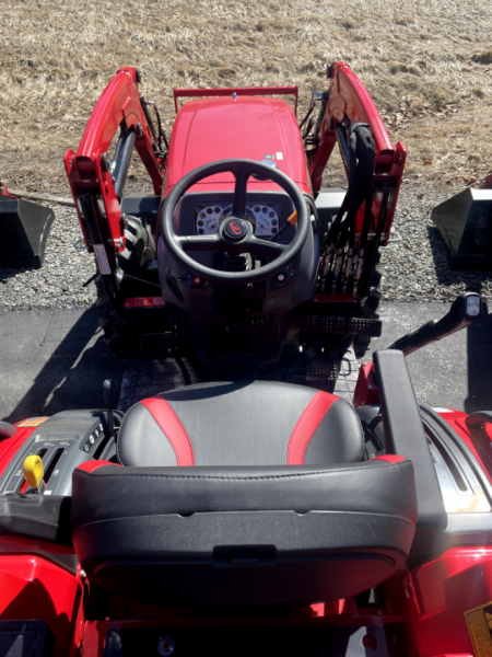 New Mahindra 16264FHILB16 HST Tractor