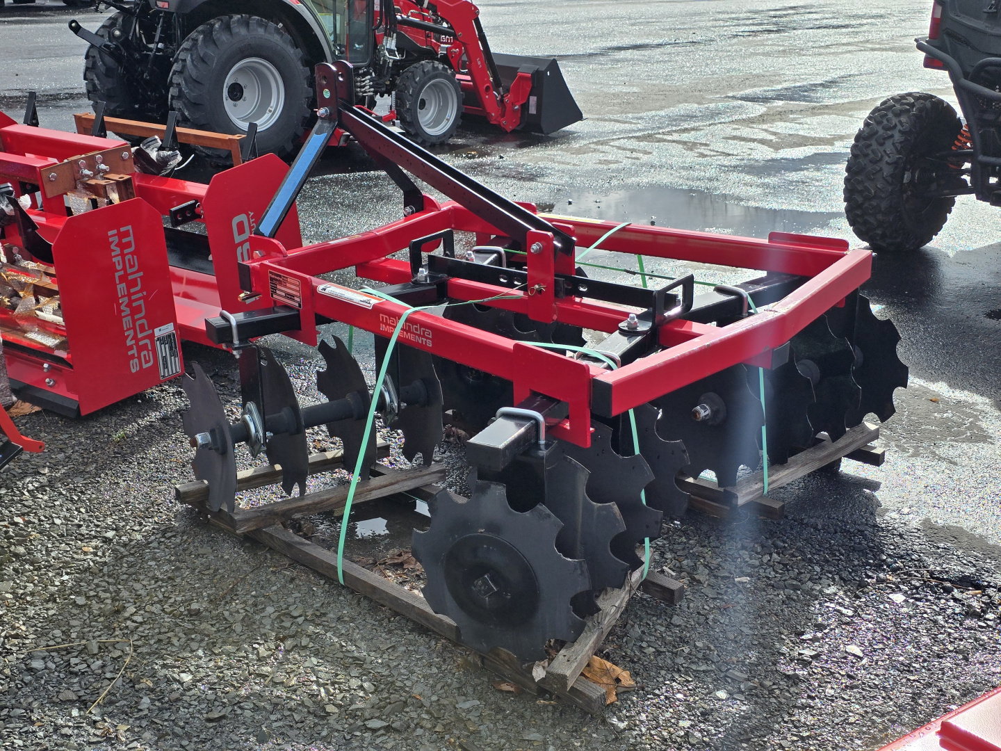 New 2025 Mahindra Disc Harrow 16x16 66"