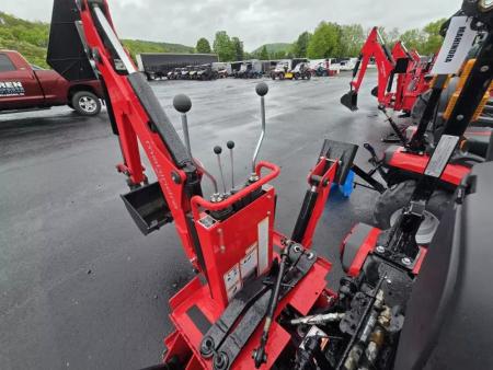 New Mahindra 11264FHILB HST Tractor