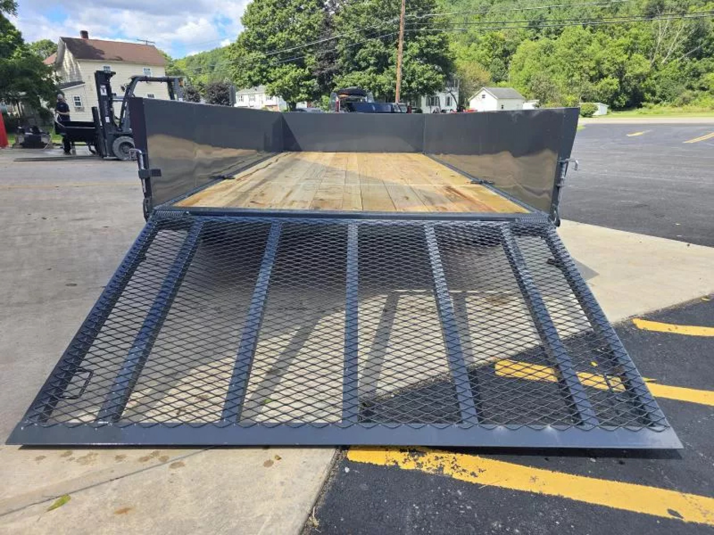 New 2026 Lamar Trailers US831623 Utility Trailer