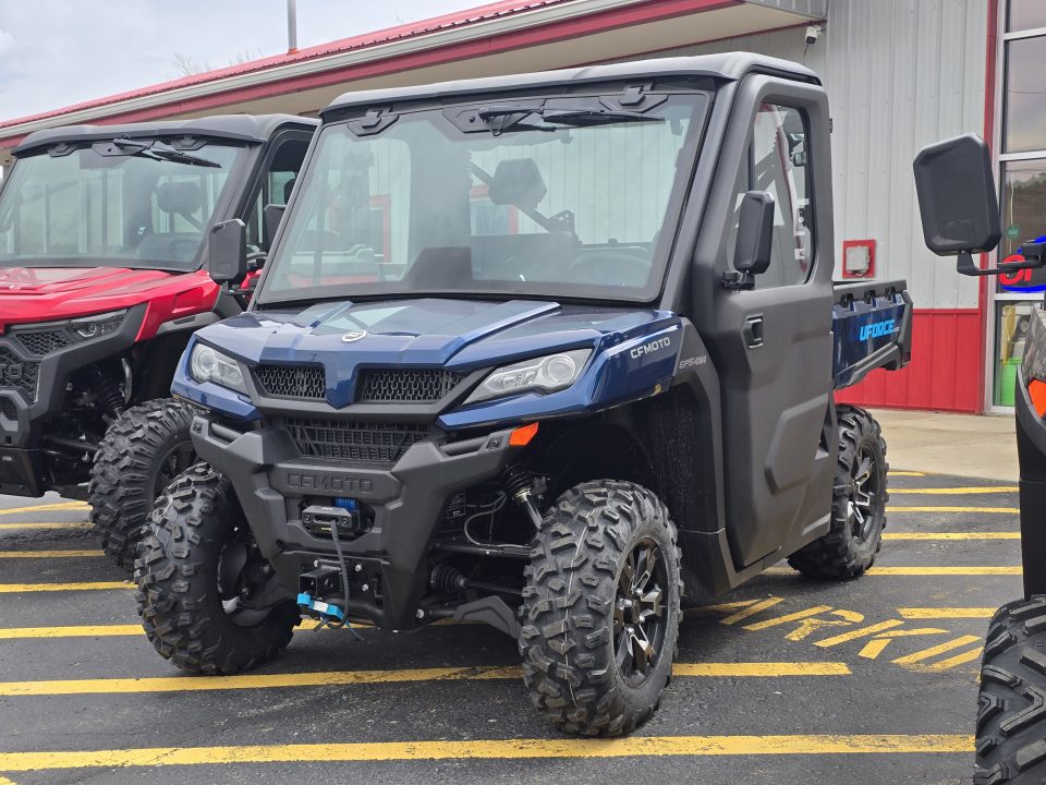 New 2026 CFMOTO UFORCE 1000 - BENCH SEAT - CAB BUILD Utility Side-by-Side (UTV)