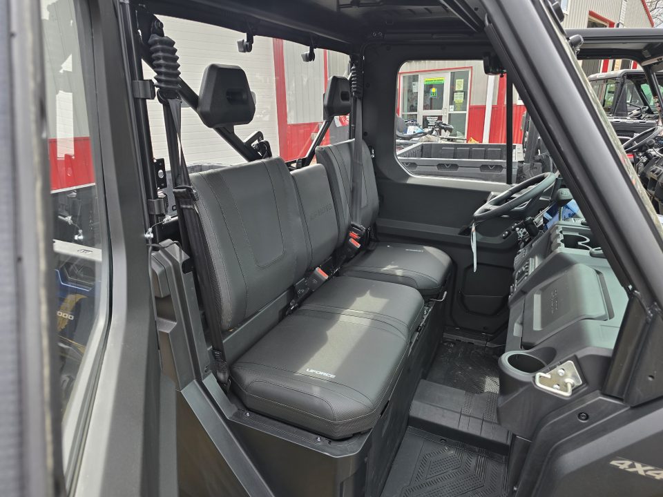 New 2026 CFMOTO UFORCE 1000 - BENCH SEAT - CAB BUILD Utility Side-by-Side (UTV)