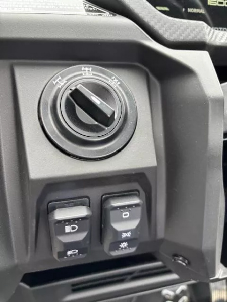 New 2026 CFMOTO UFORCE 600 - BENCH SEAT Utility Side-by-Side (UTV)