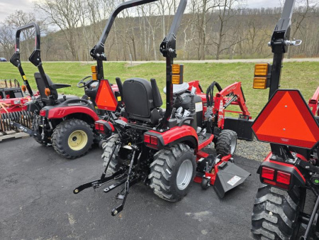 New 2025 Mahindra 11264FHIL HST Tractor