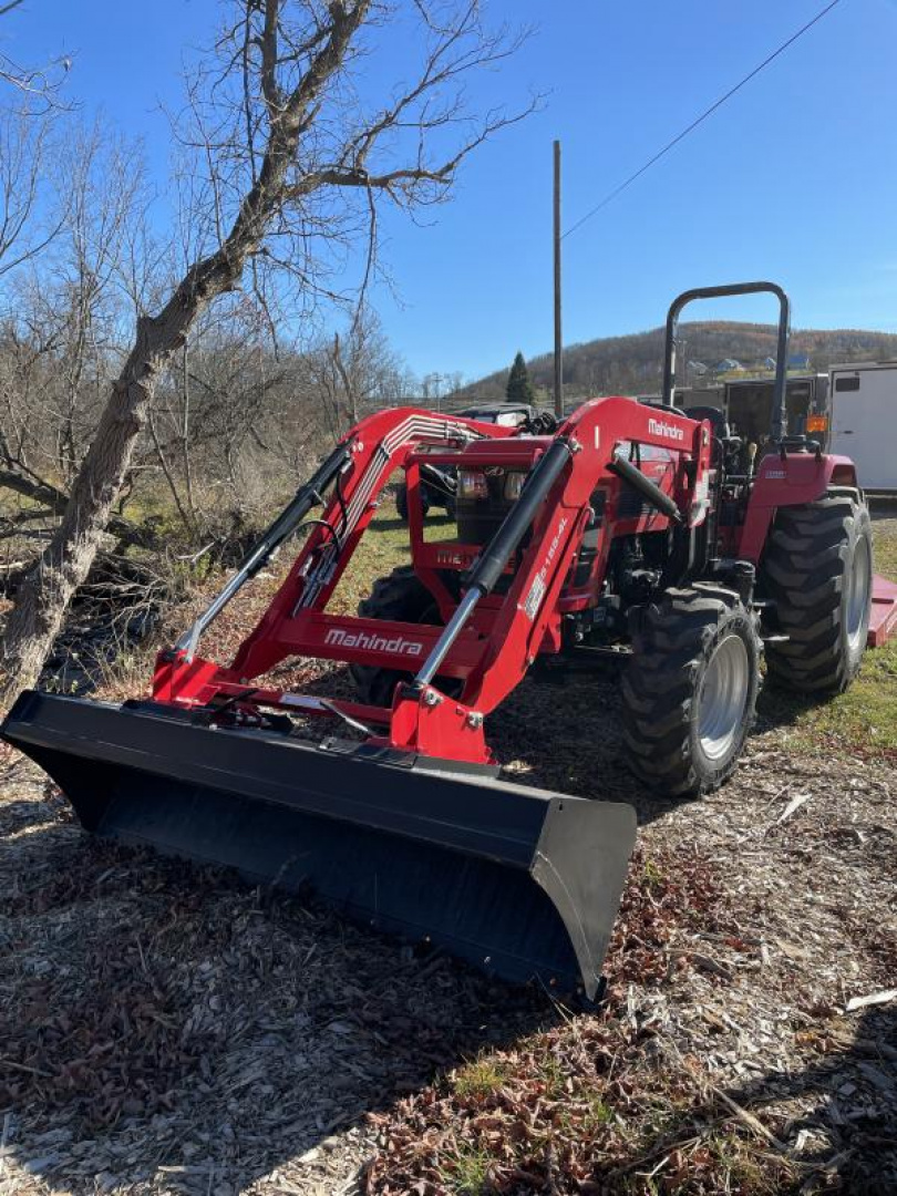 New 2024 Mahindra 51554FSIL 4WD SHUTTLE Tractor