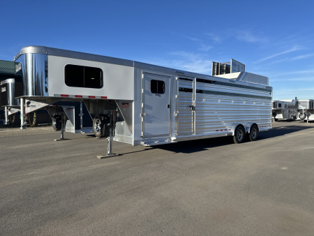 New 2026 Cimarron Winstar 6 Horse with Dual Man Doors