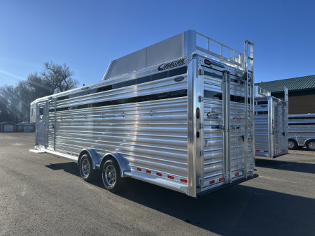 New 2026 Cimarron Winstar 6 Horse with Dual Man Doors