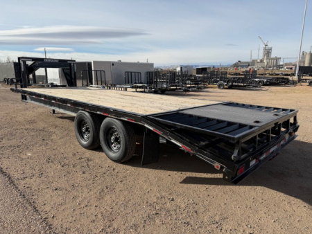 Used 2020 TRAVALONG Deckover Trailer Gooseneck 24ft- with 4 ft dovetail & Flip over Ramps