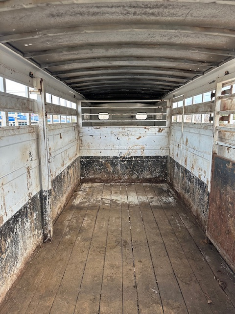 Used 2007 Titan 16' Stock