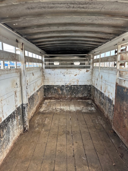 Used 2007 Titan 16' Stock