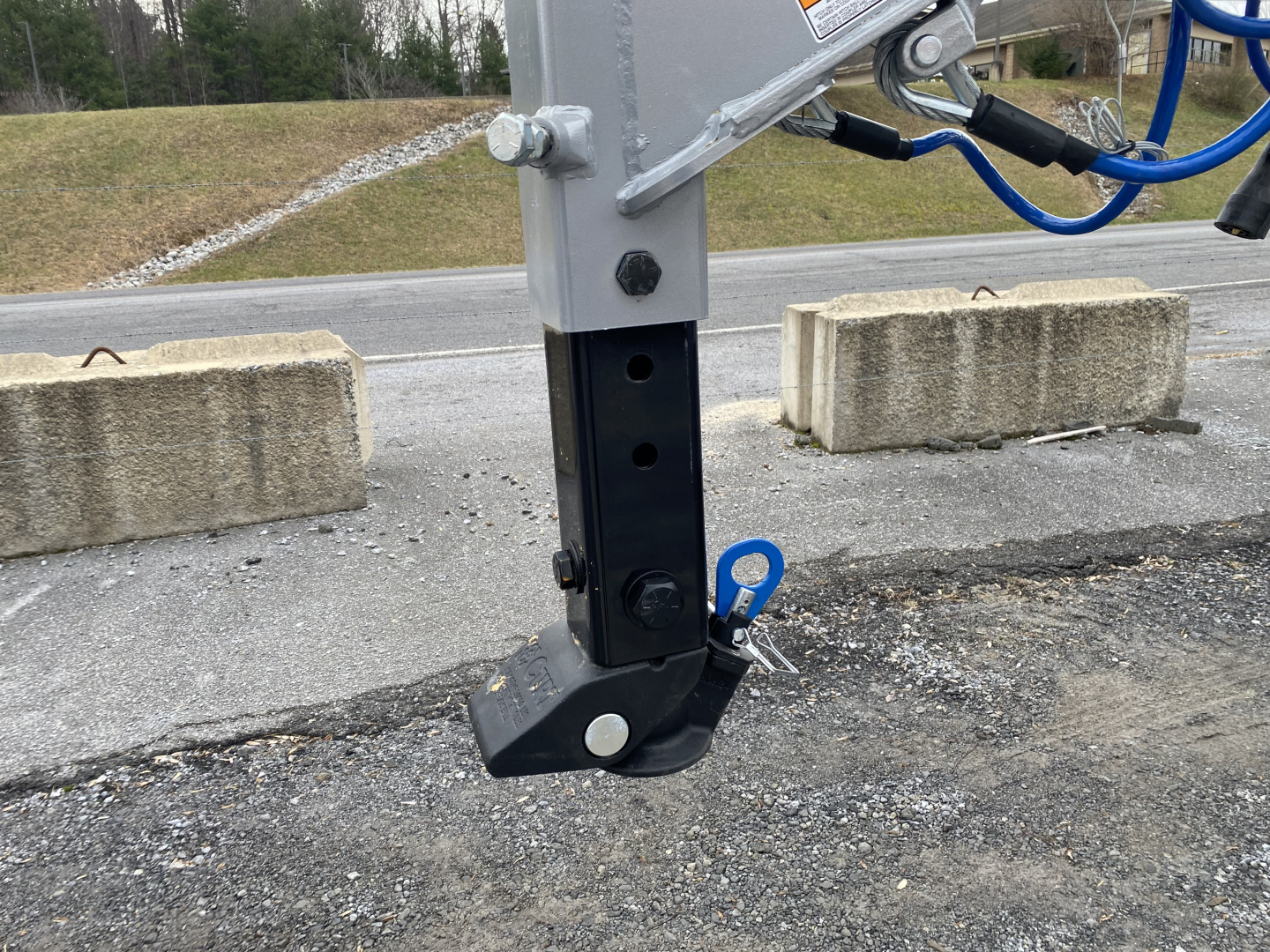 New 2026 Diamond C FMAX210 GOOSENECK TRAILER HYDRO DOVE & JACKS ALUMINUM OUTER RIMS WIRELESS REMOTE