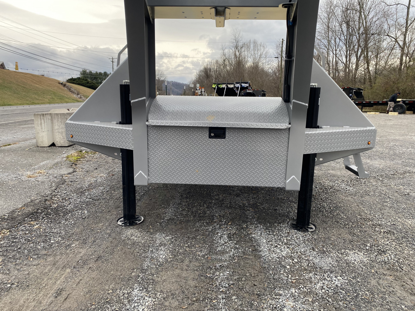 New 2026 Diamond C FMAX210 GOOSENECK TRAILER HYDRO DOVE & JACKS ALUMINUM OUTER RIMS WIRELESS REMOTE