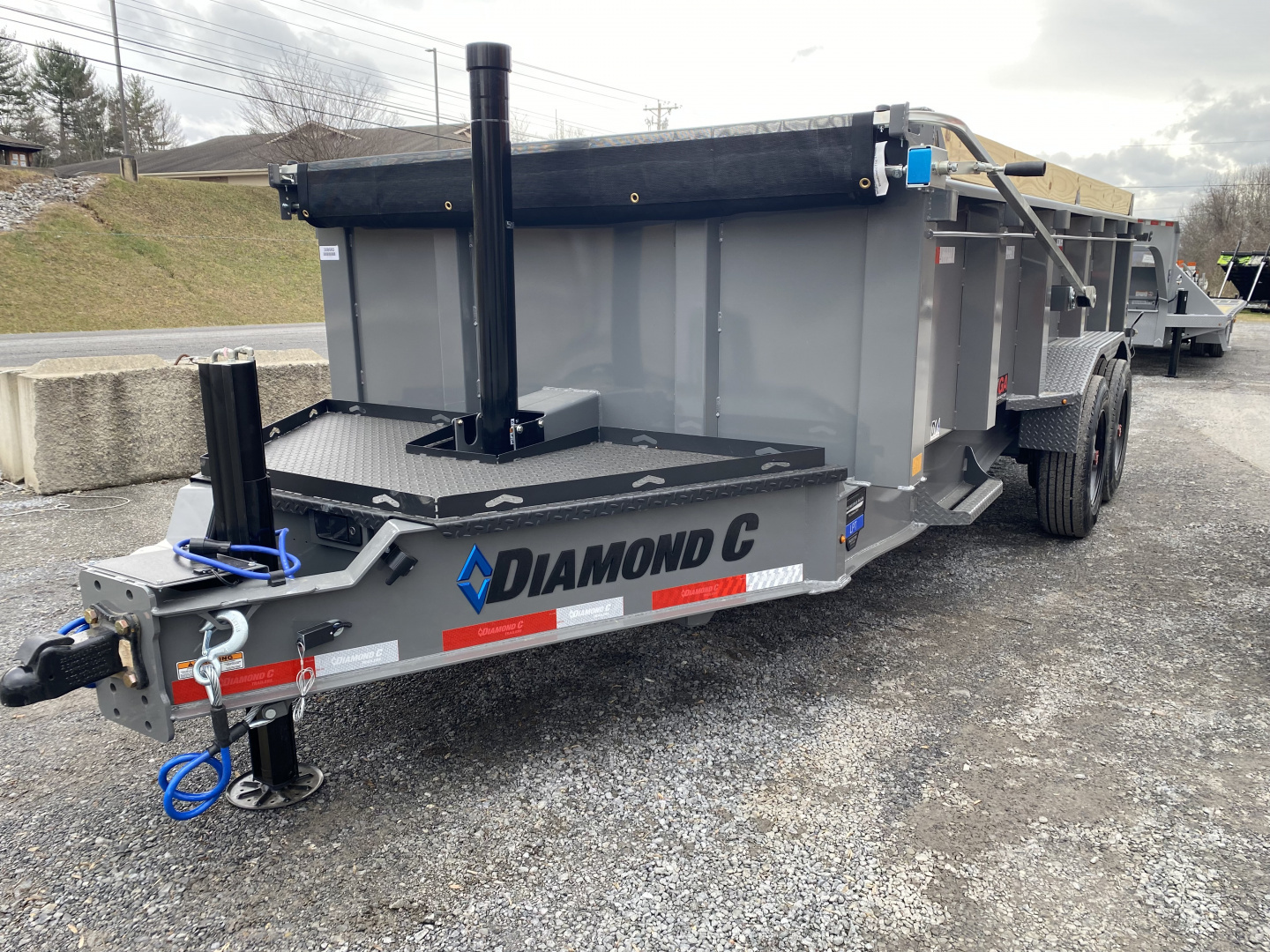 New 2026 Diamond C LPT210 TELESCOPIC Dump Trailer 82”X16 PACESETTER EDITION LOADED 7GA 32” SIDES & FLOOR